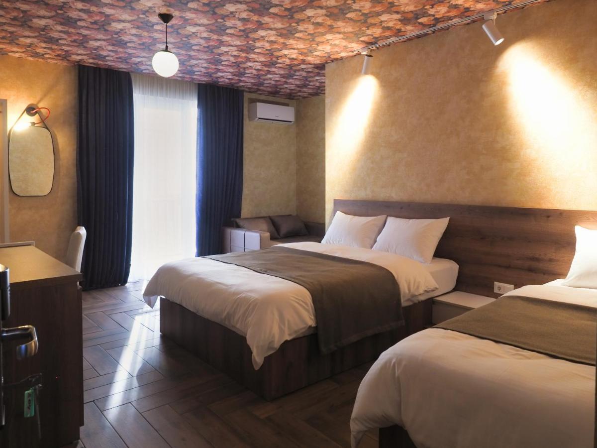Hotel Banihills Τυφλίδα Εξωτερικό φωτογραφία