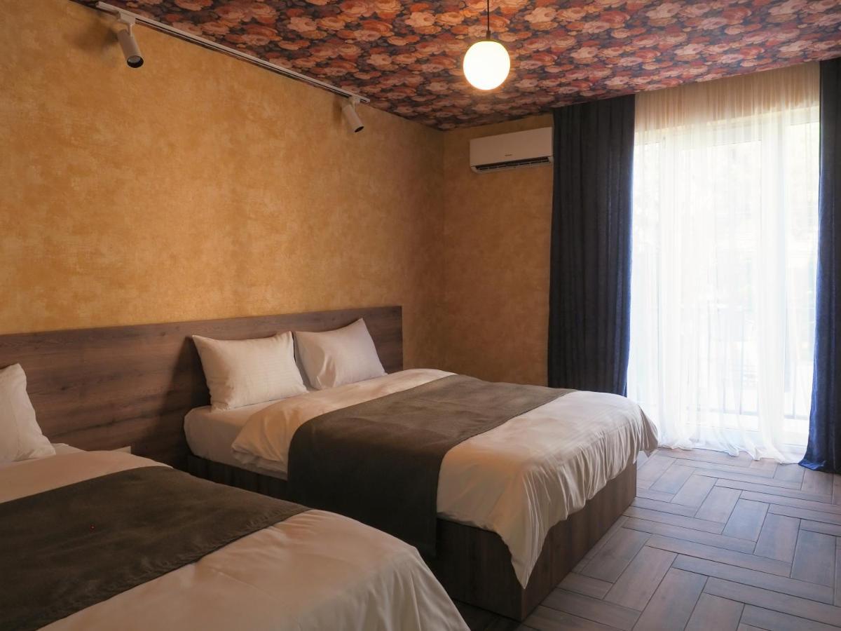 Hotel Banihills Τυφλίδα Εξωτερικό φωτογραφία